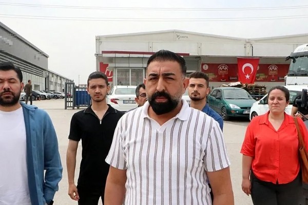 Sıfır otomobil almak isteyenler hayatının şokunu yaşadı: Satış danışmanı öyle bir oyun oynadı ki!